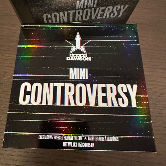 Jeffree Star Mini Controversy Eyeshadow Palette - Picture 4 of 7